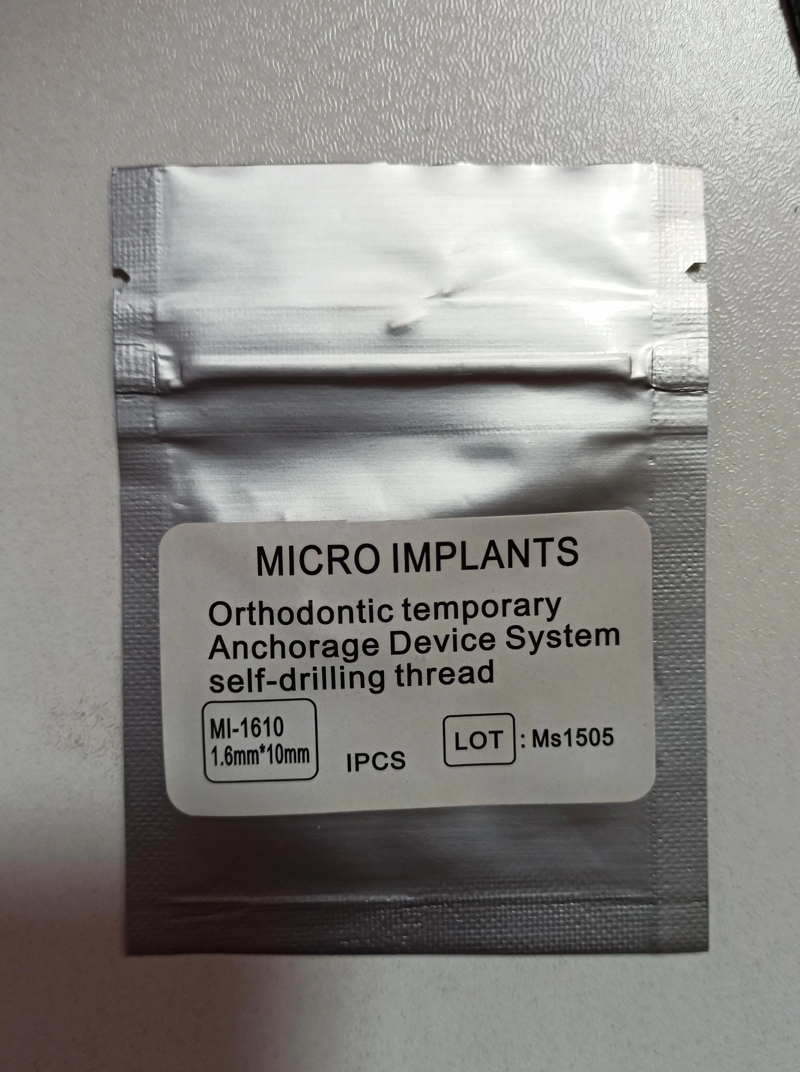 Platinum Mini Screw 1.6*10mm