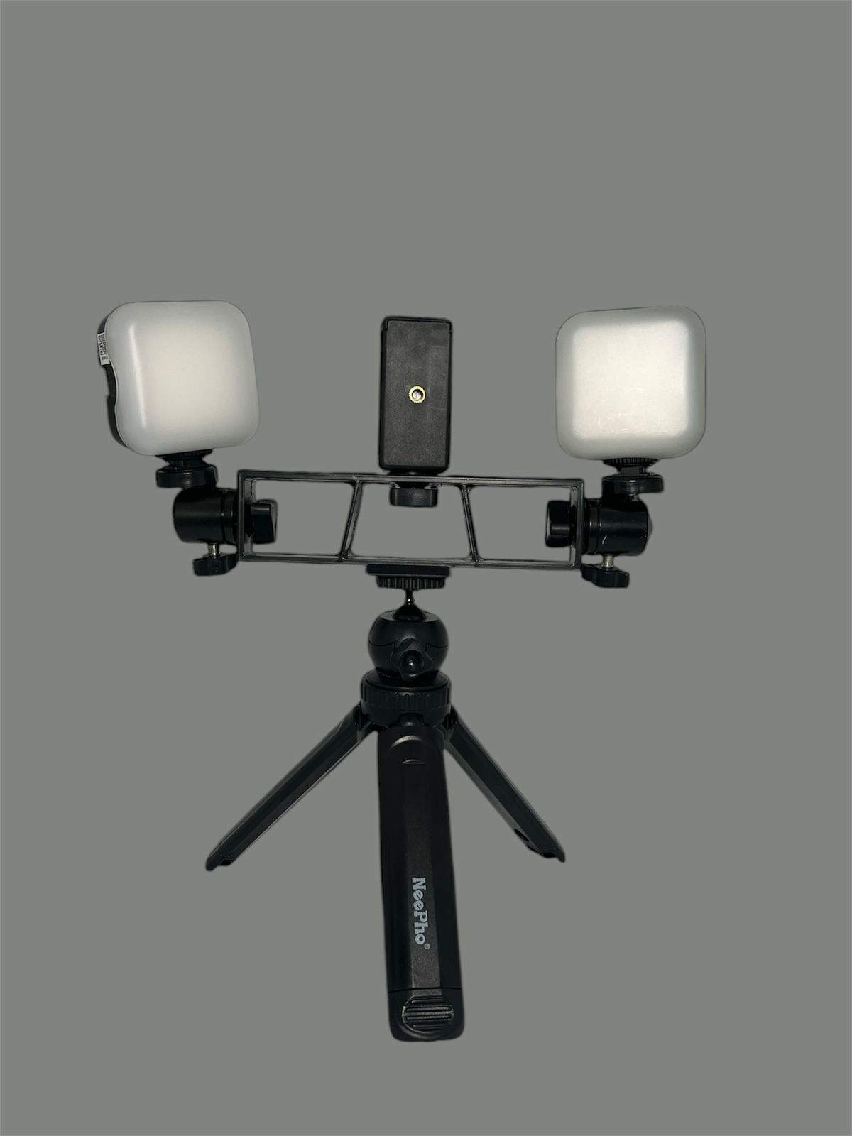 Fully adjustable light kit